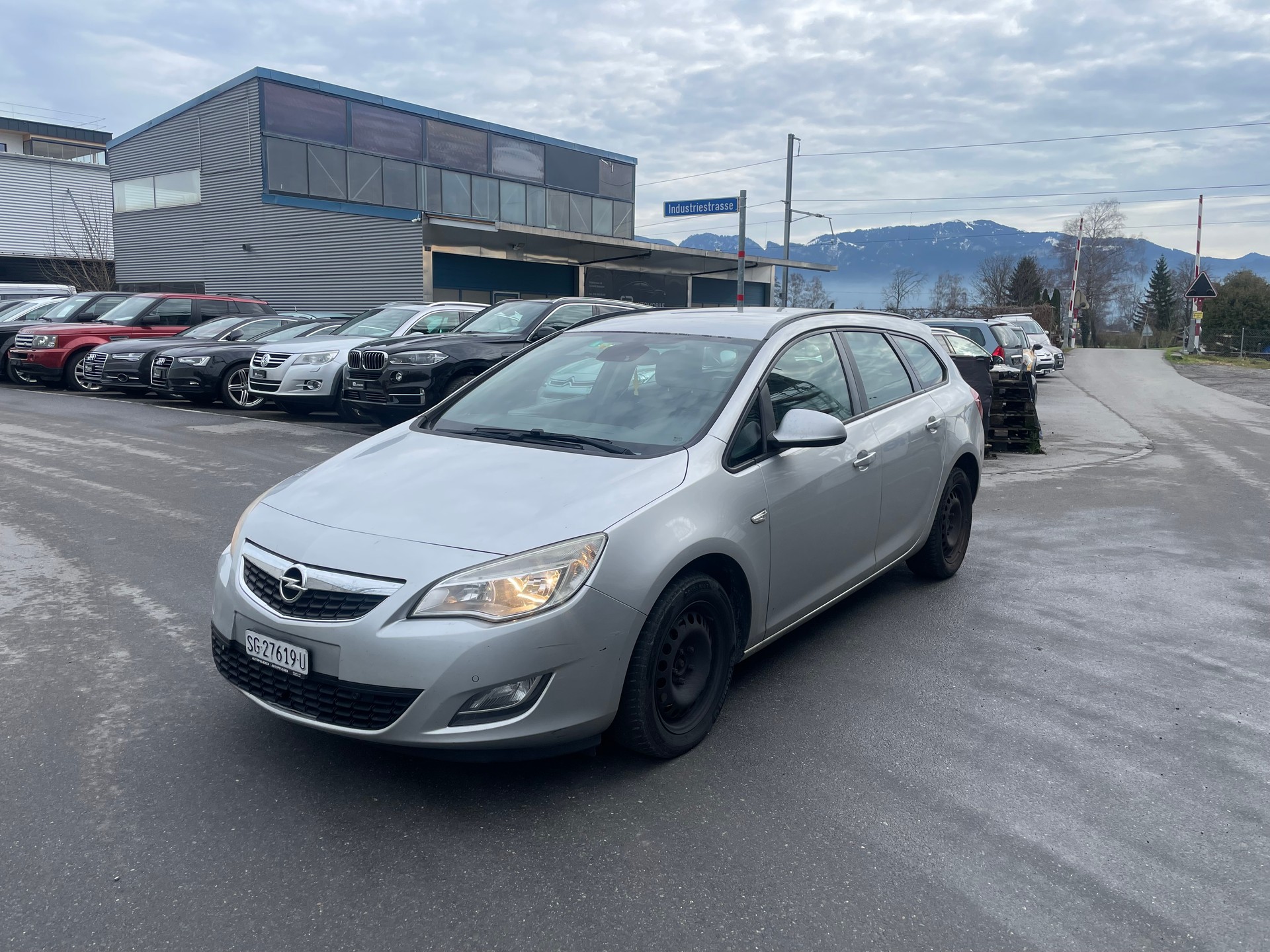 OPEL Astra SportsTourer 2.0 CDTi Cosmo Automatic-image-0