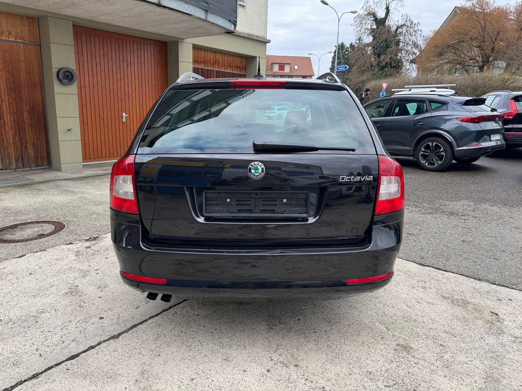 SKODA Octavia Combi 1.8 TSI Laurin & Klement-image-5