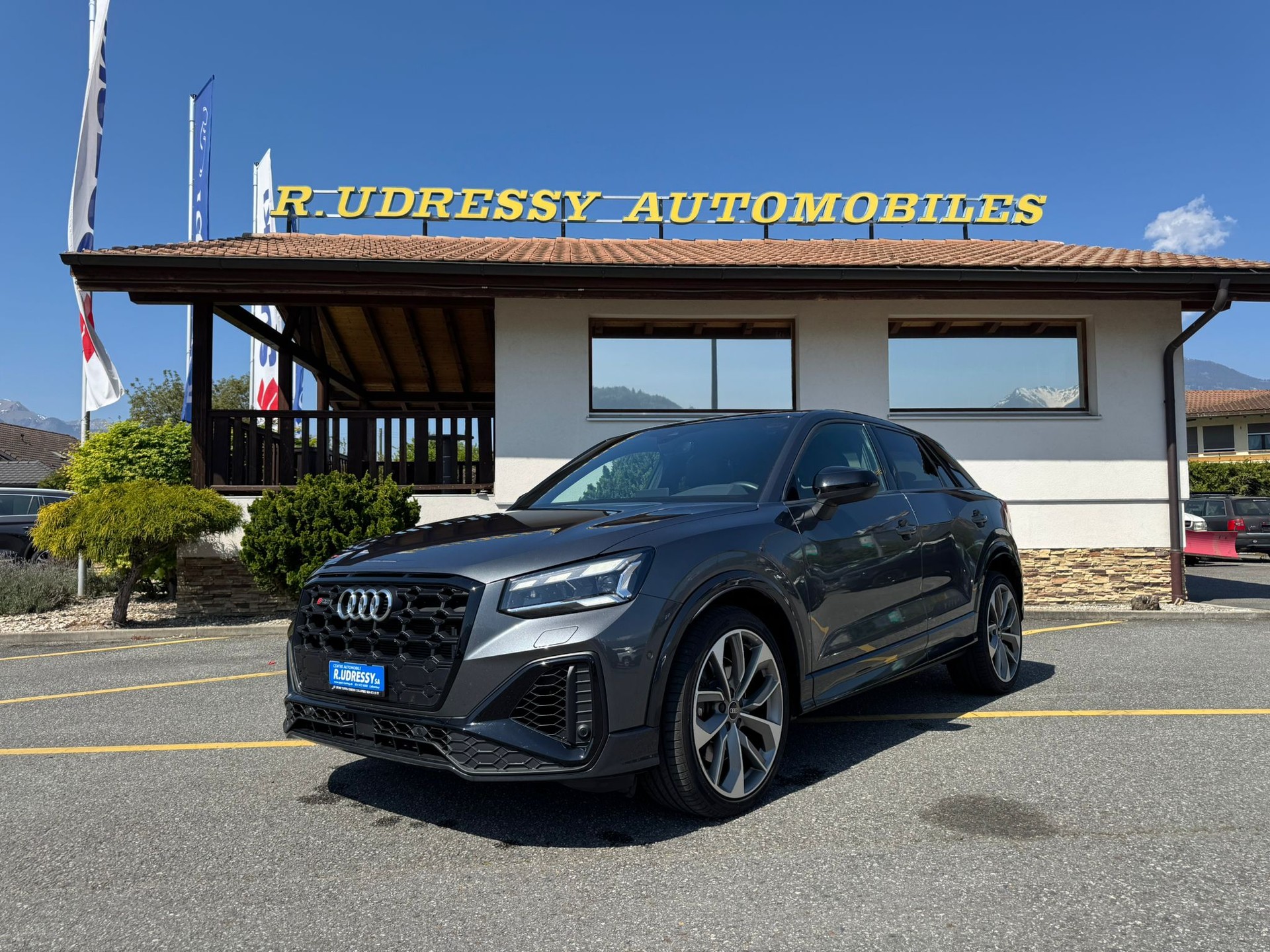 AUDI SQ2 TFSI quattro S-tronic