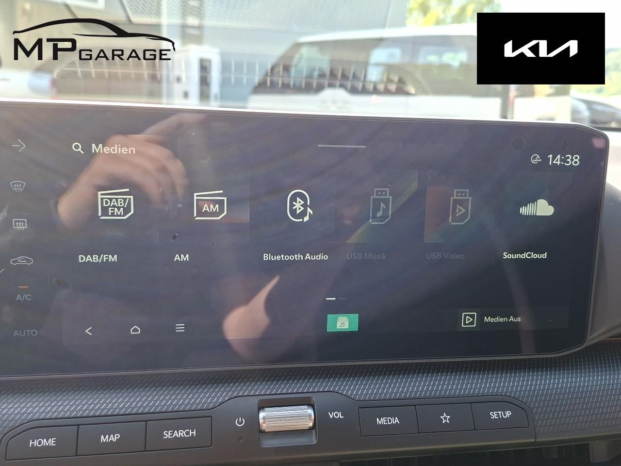 KIA K4 SW 1.6 T-GDi GT-Line-image-9