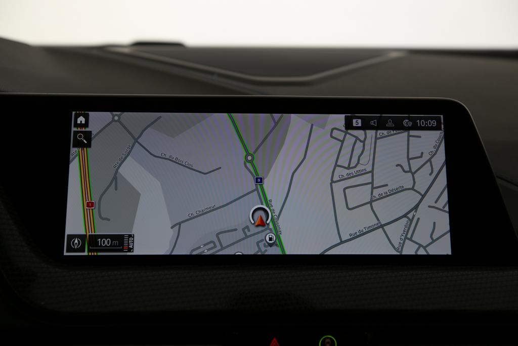 BMW 220d xDrive Gran Coupé-image-8