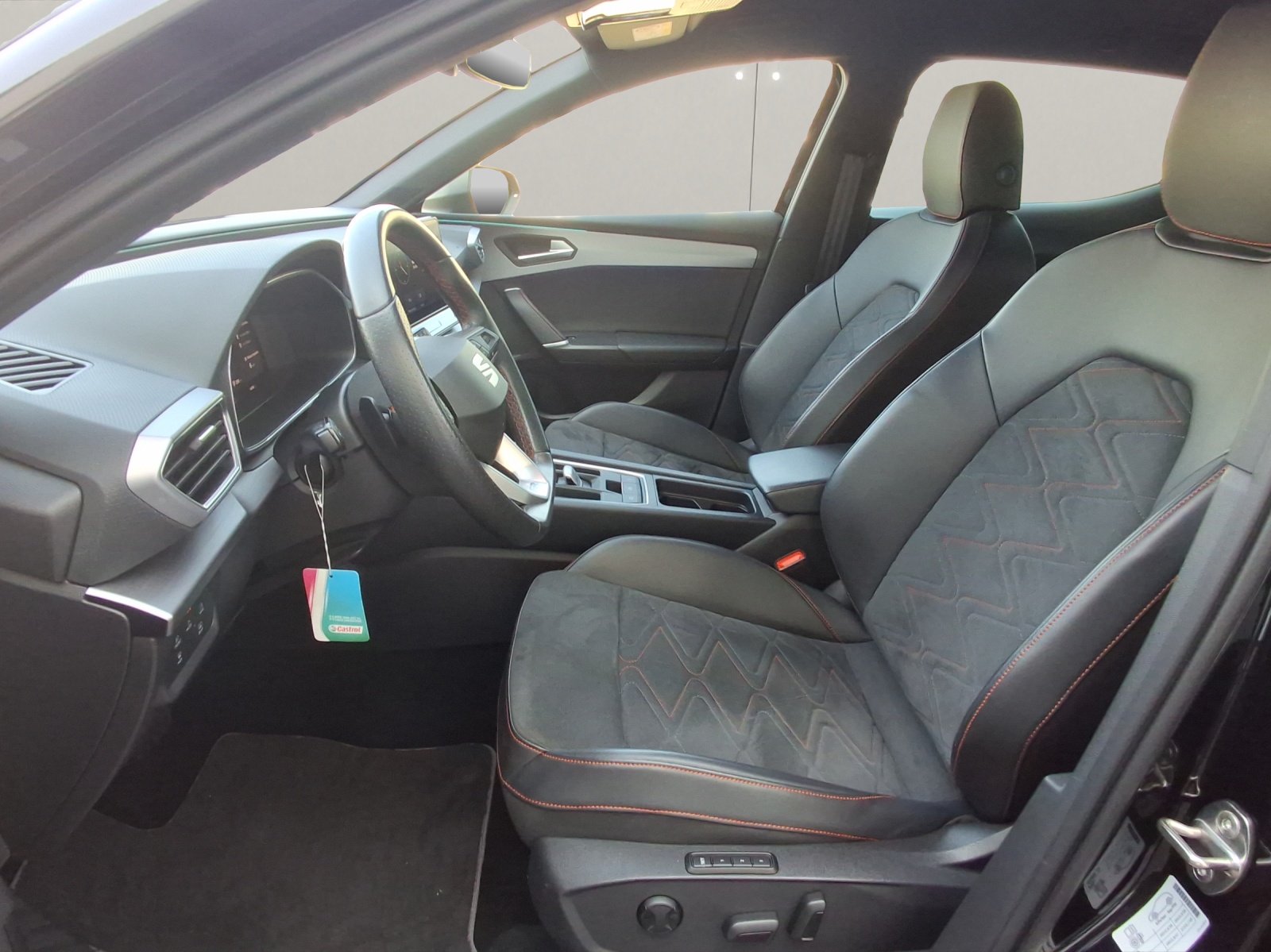 SEAT Leon 1.4 eHybrid Hola FR DSG-image-5