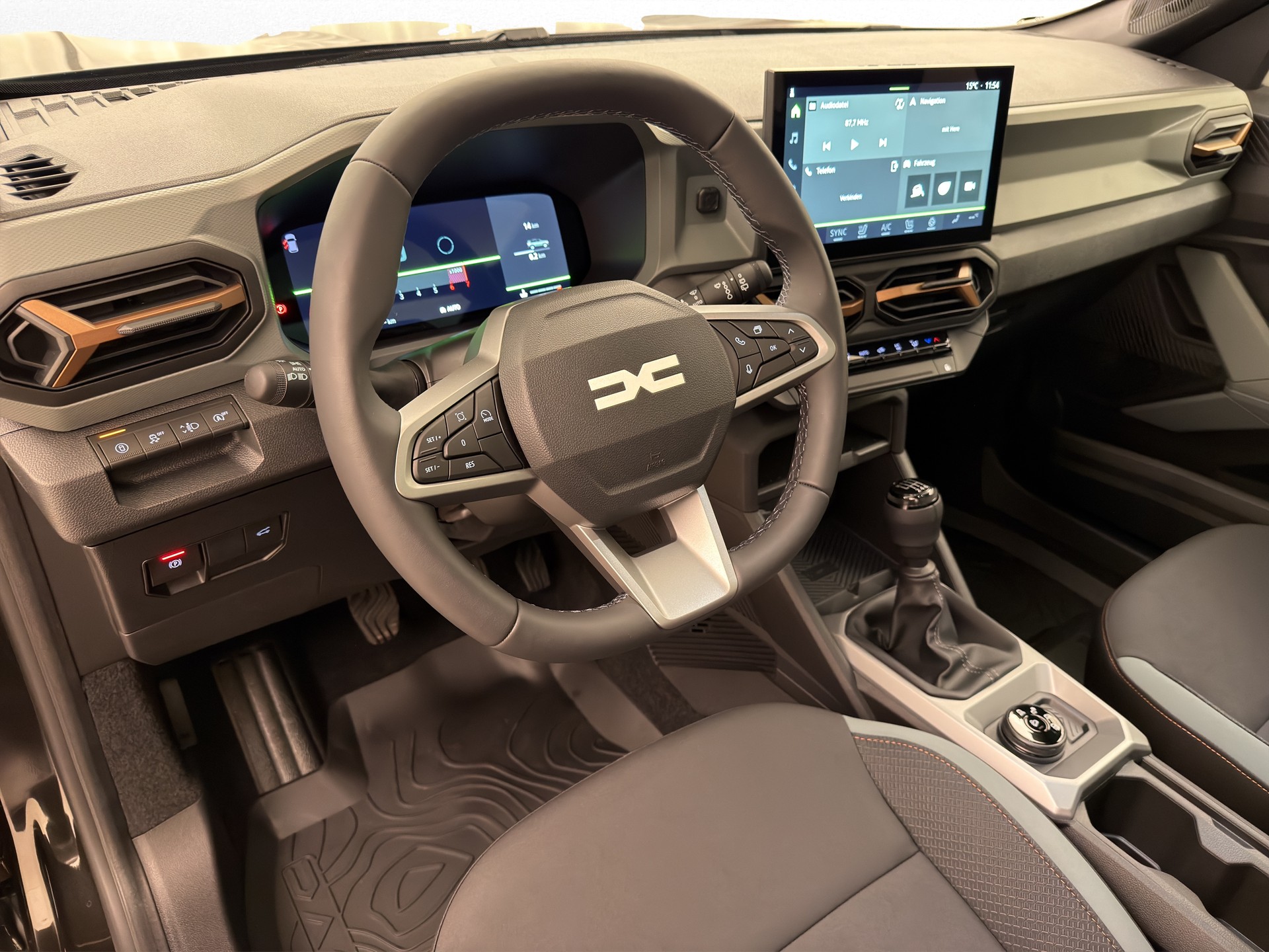 DACIA Bigster 1.2 TCe Extreme 4WD-image-13