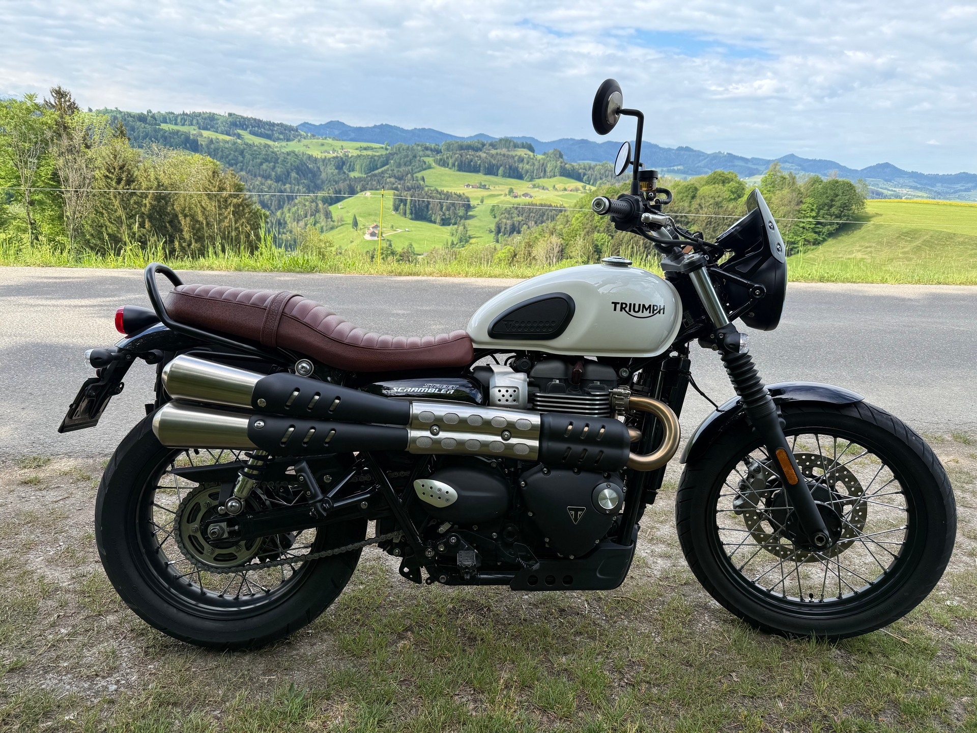 TRIUMPH Street Scrambler 900