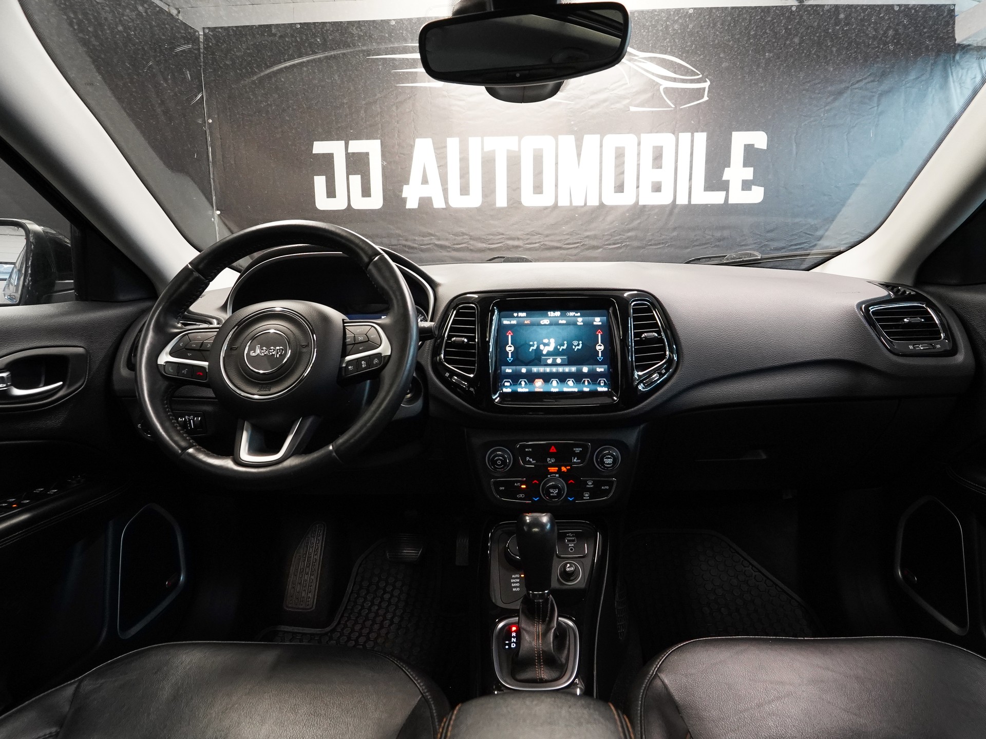 JEEP Compass 2.0CRD Limited AWD 9ATX-image-8