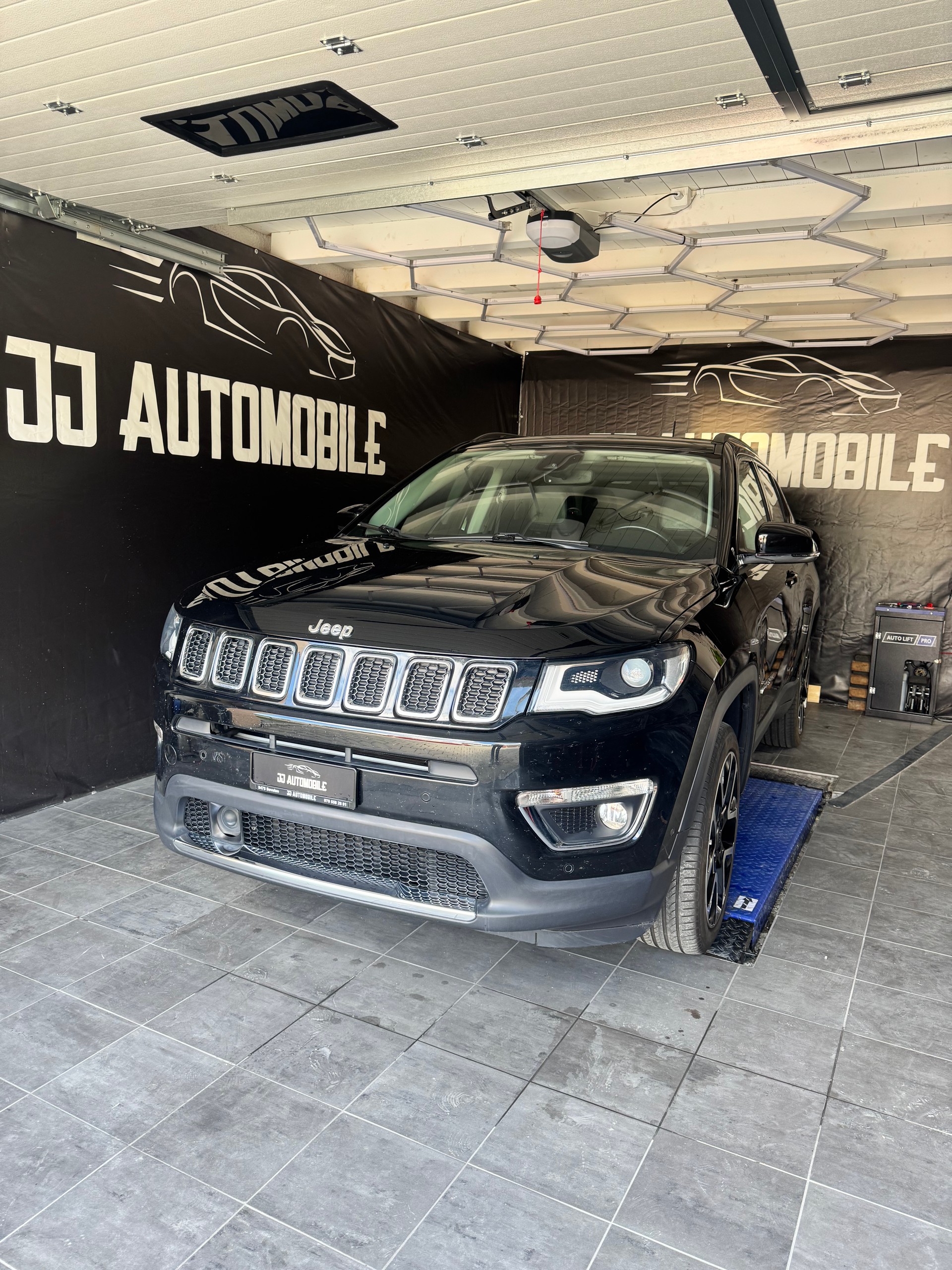 JEEP Compass 2.0CRD Limited AWD 9ATX