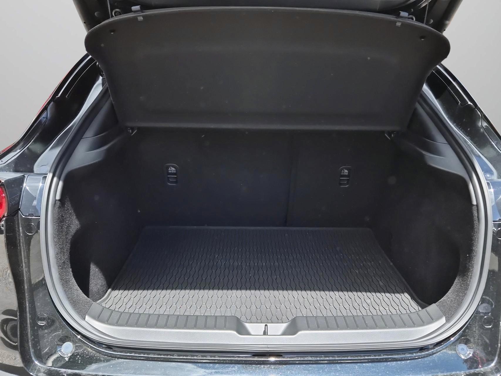 MAZDA CX-30 SKYACTIV-X 186 M Hybrid Exclusive Line AWD AT-image-12