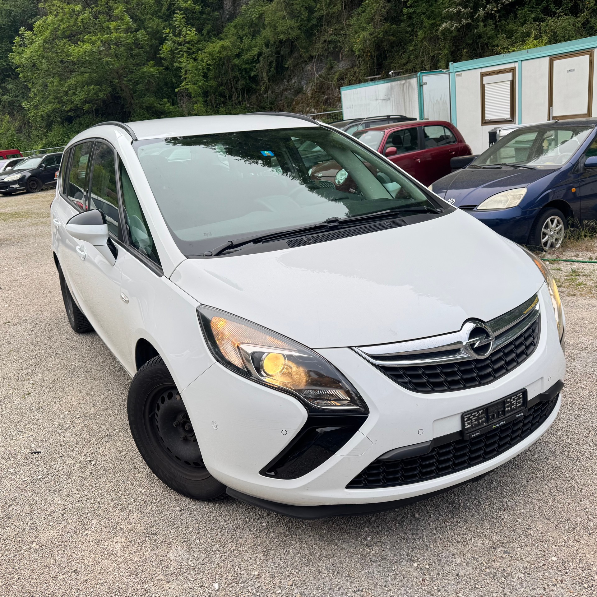 OPEL Zafira Tourer 1.4i 16V Turbo Enjoy Automatic-image-1