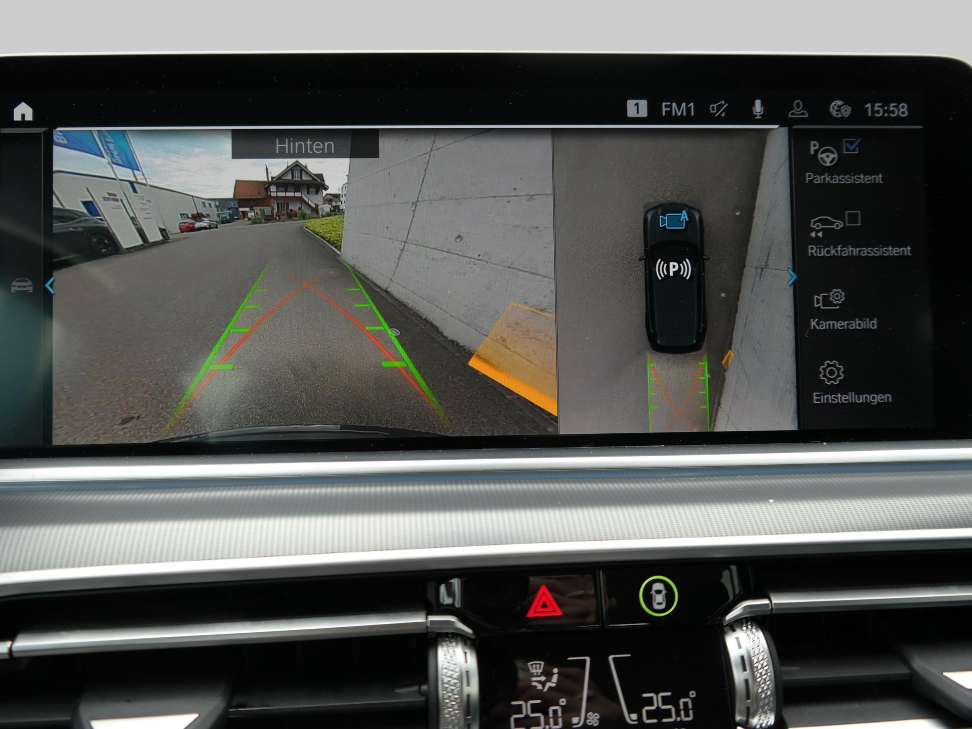 BMW X5 xDrive45e xLine-image-11