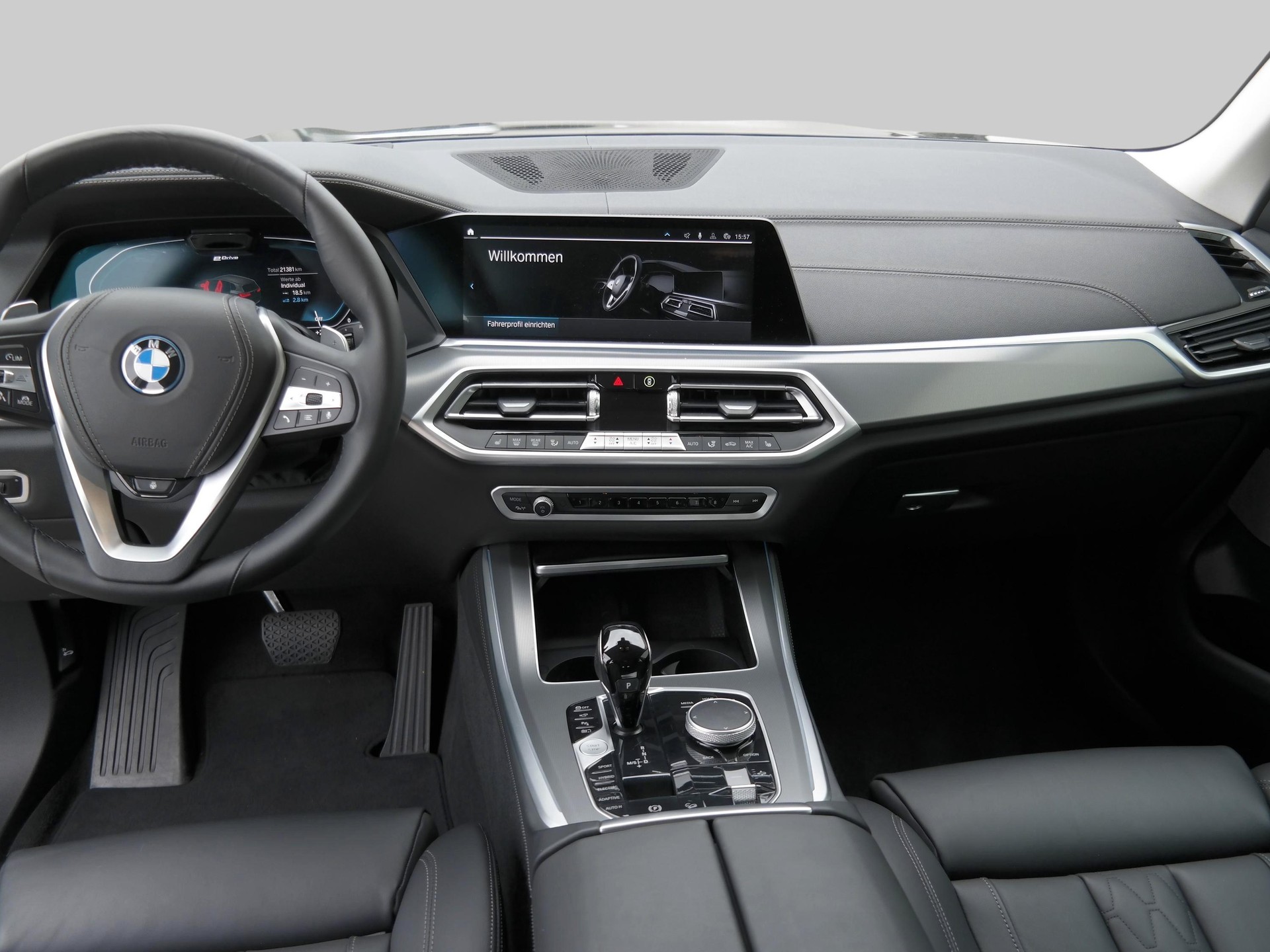 BMW X5 xDrive45e xLine-image-7