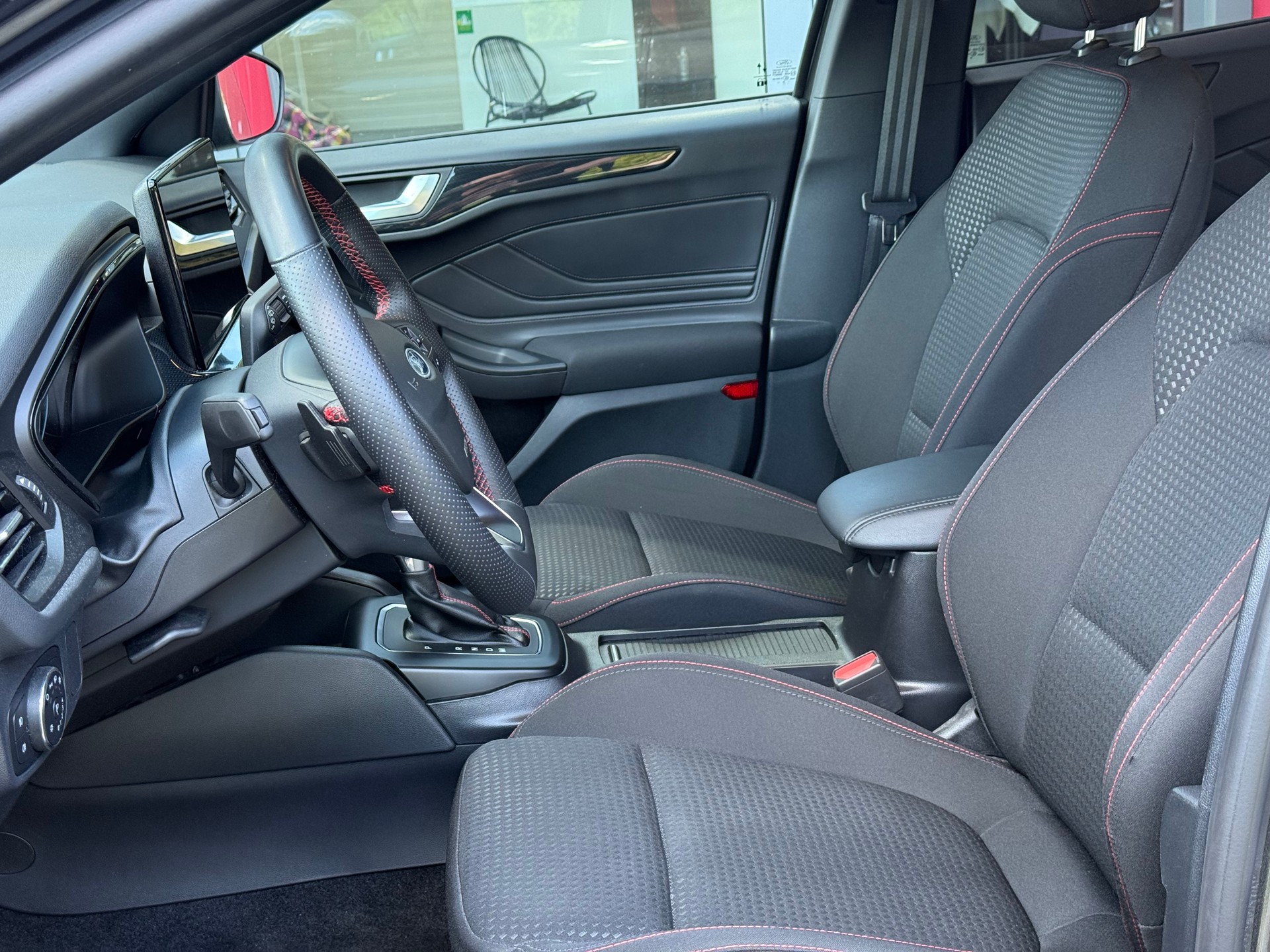 FORD Focus 1.0 MHEV ST-Line LEASING AB 244.25 CHF / MONAT-image-7