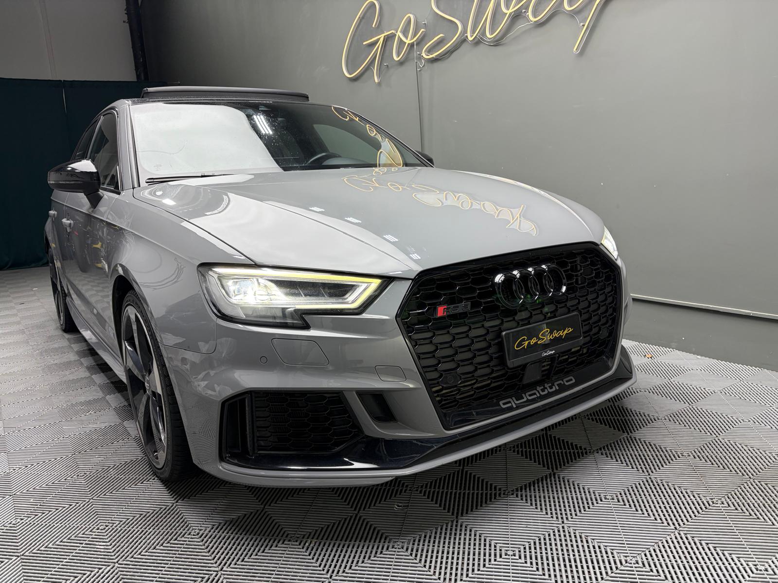 AUDI RS3 Sportback 2.5 TSI quattro S-tronic-showroom-element-1