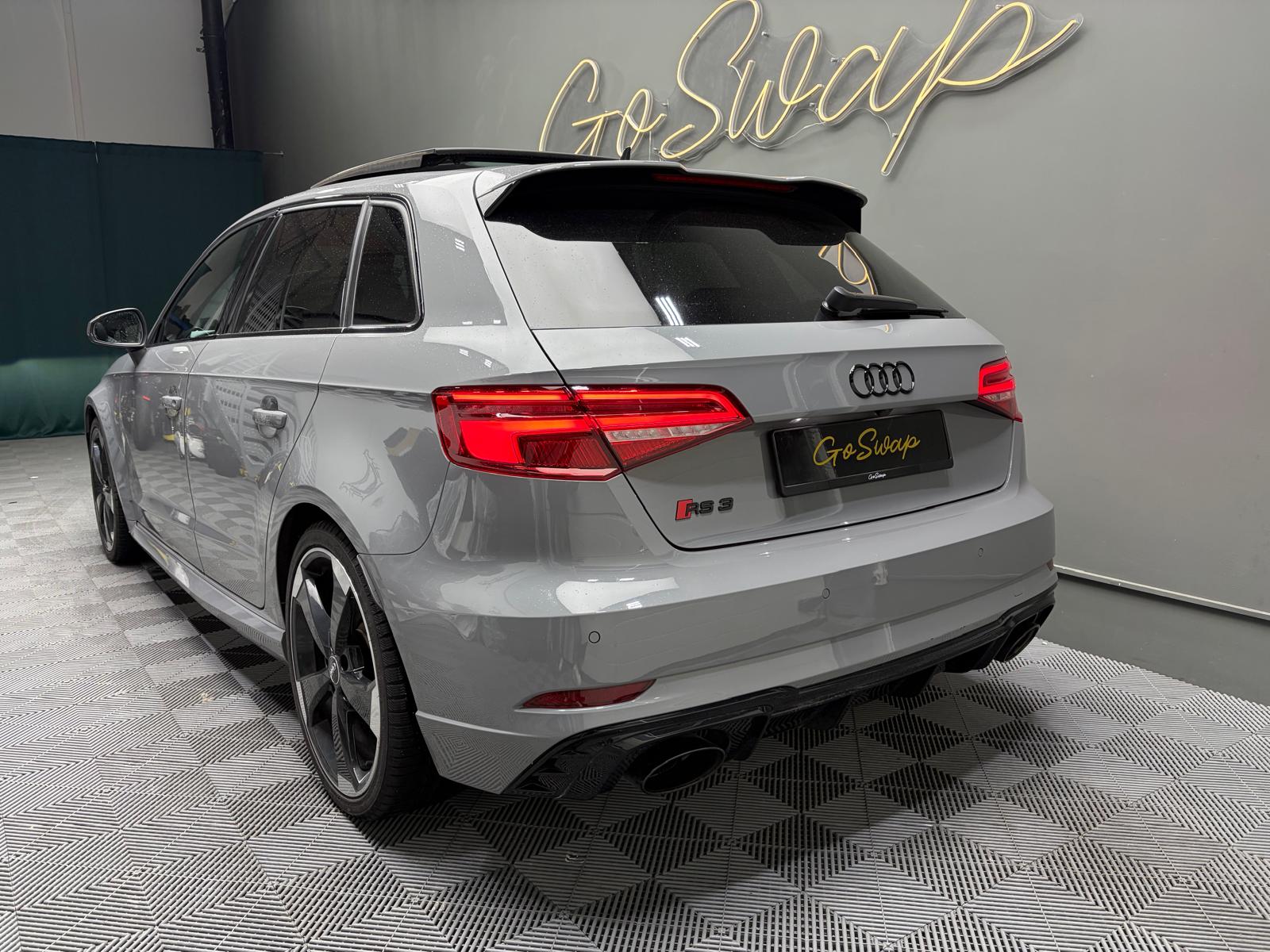AUDI RS3 Sportback 2.5 TSI quattro S-tronic-image-5