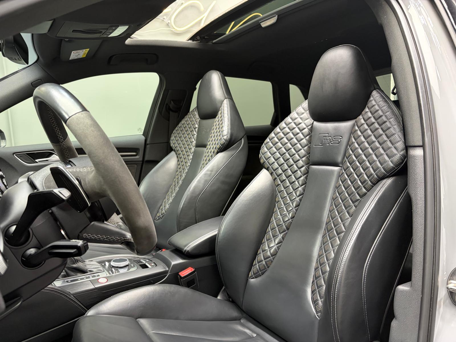 AUDI RS3 Sportback 2.5 TSI quattro S-tronic-image-12