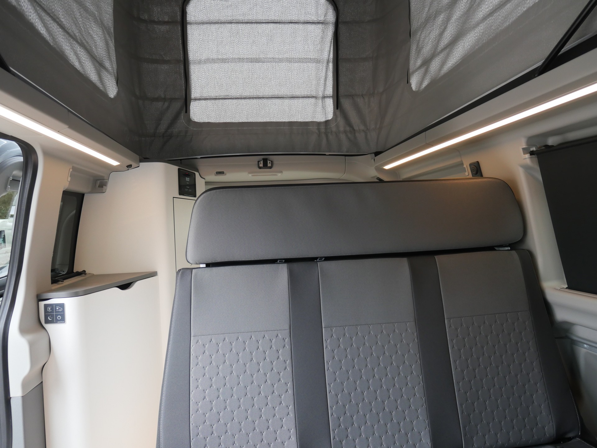 FORD Nugget Westfalia L1 170PS Automat-image-17