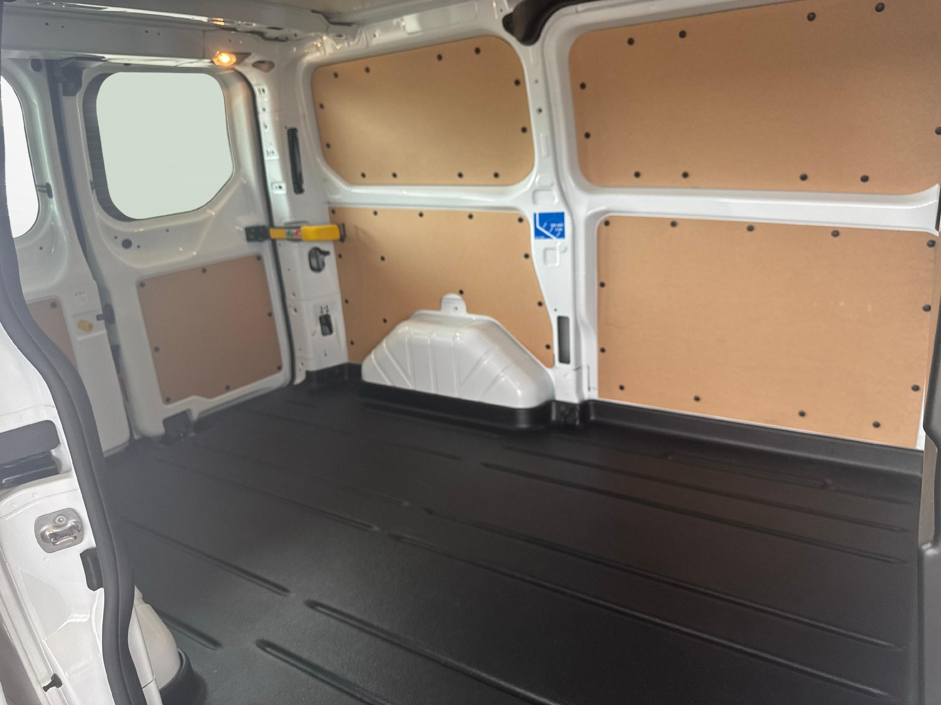 FORD Transit C Van 280 L1 2.0 TDCi 105 Trend-image-10