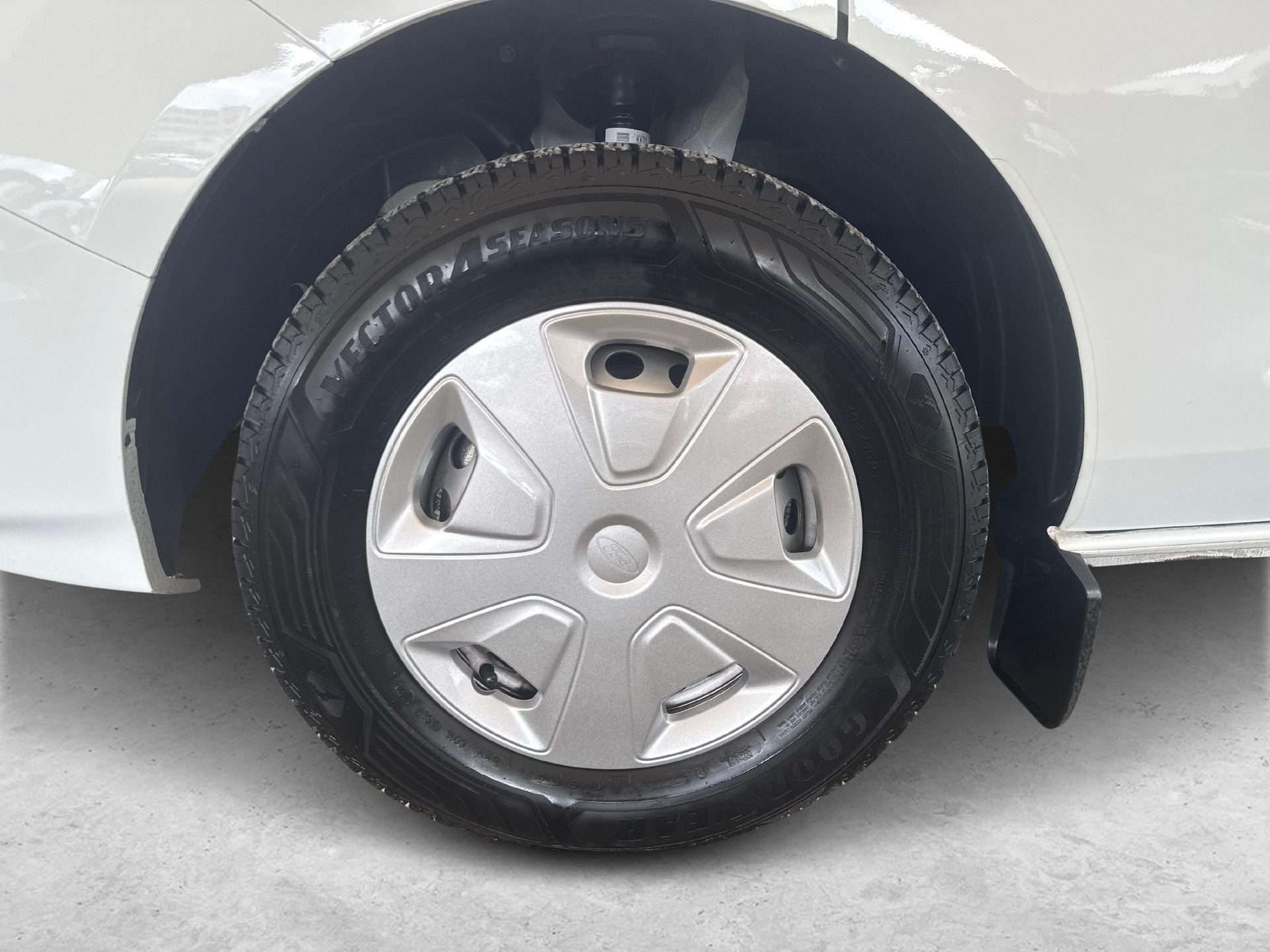FORD Transit C Van 280 L1 2.0 TDCi 105 Trend-image-17