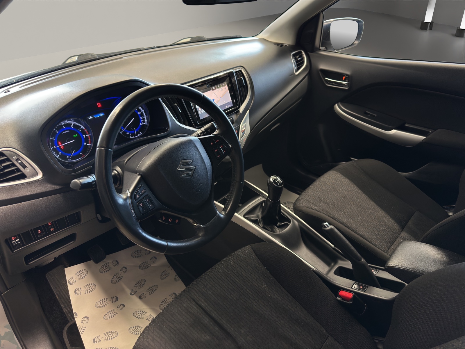 SUZUKI Baleno 1.0 Boosterjet Sergio Cellano Top-image-8