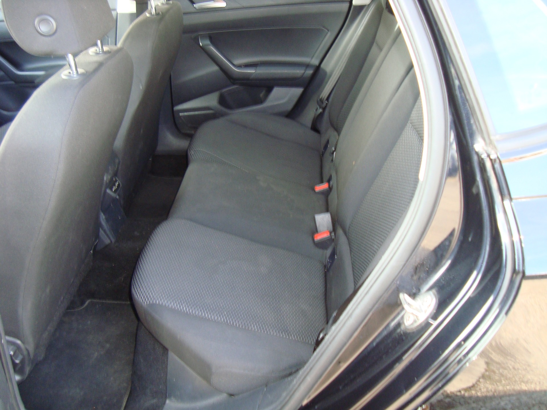VW Polo 1.0 TSI BMT Trendline 95PS-image-9