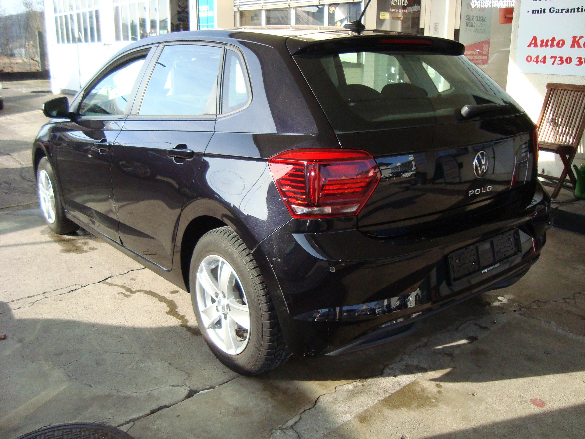 VW Polo 1.0 TSI BMT Trendline 95PS-image-3