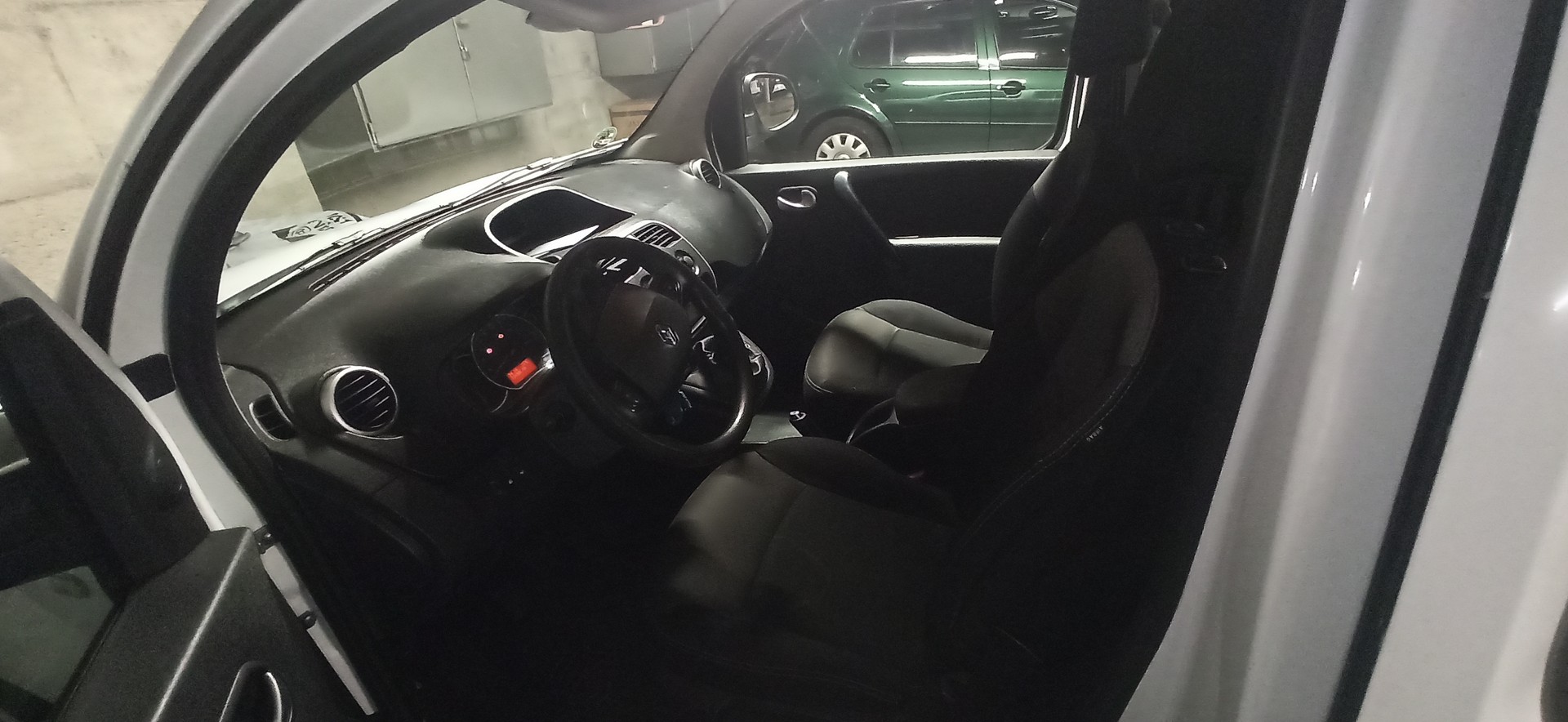RENAULT 1.5 dCi 90 Energy S/S-image-5