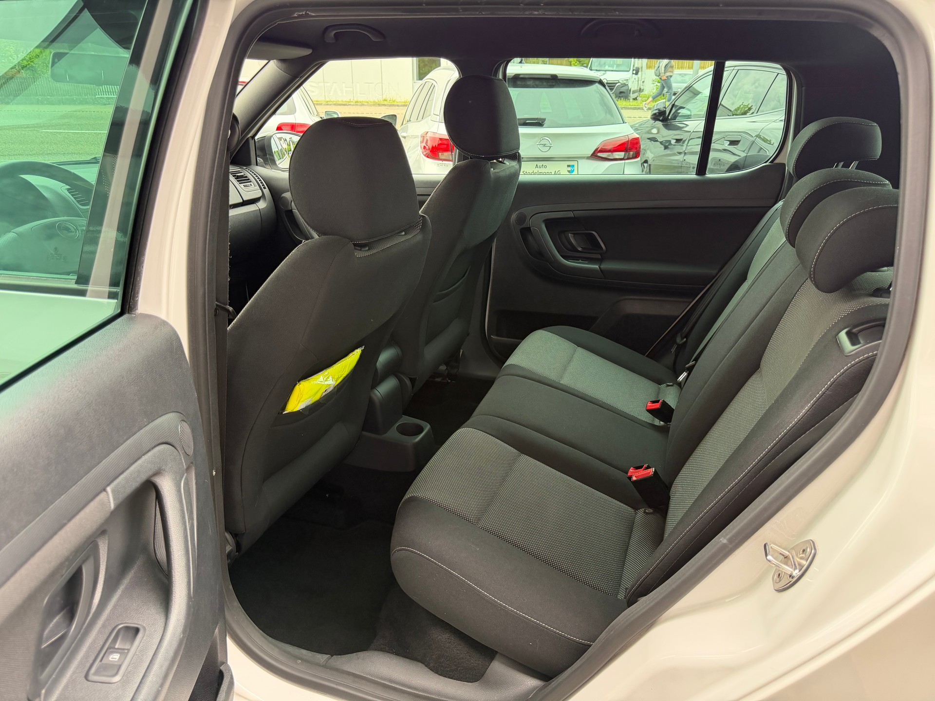SKODA Fabia 1.2 TSI Ambiente-image-20