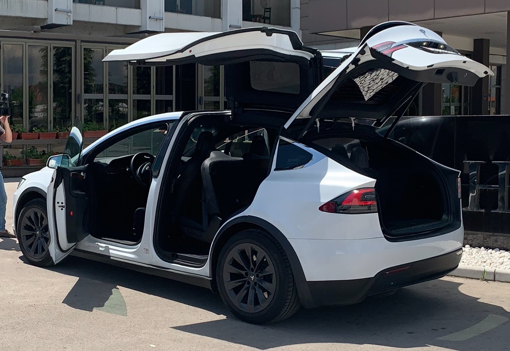 TESLA Model X Maximale-Reichweite - mit neue Akku-image-1