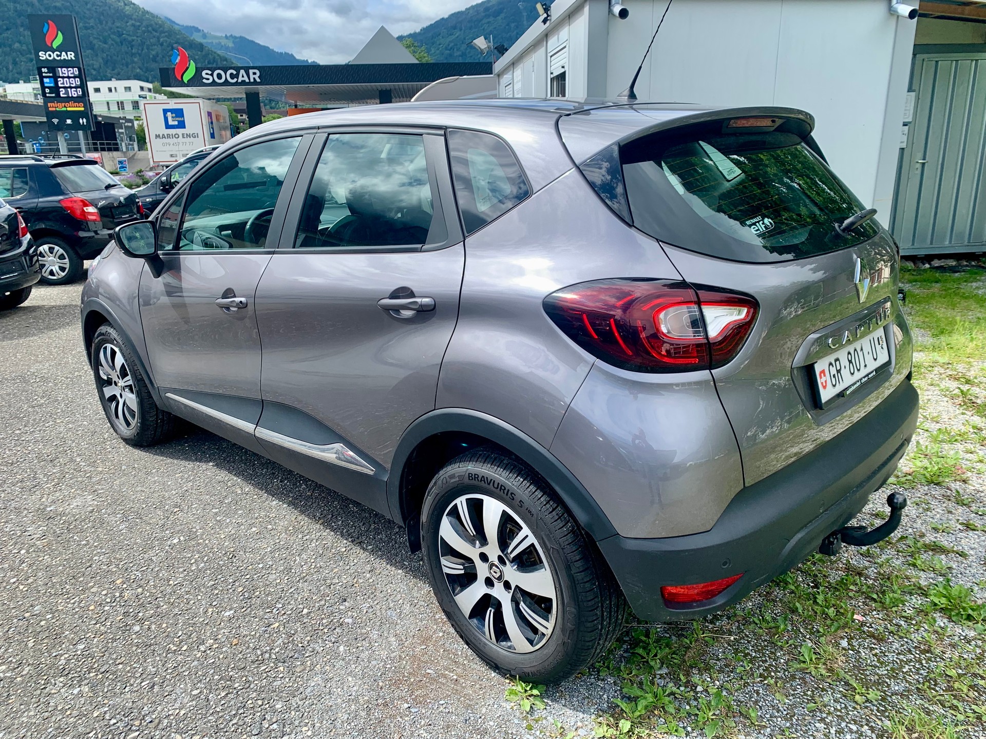 RENAULT Captur 0.9 Zen-image-3