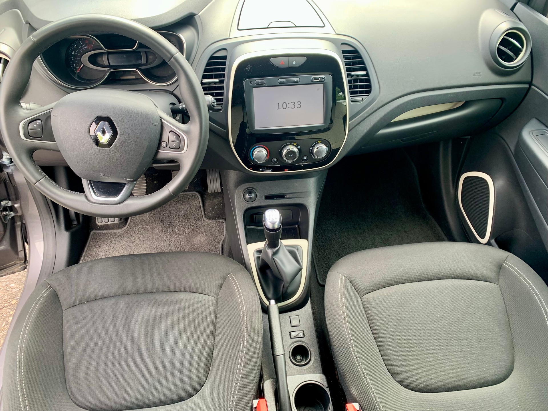 RENAULT Captur 0.9 Zen-image-6