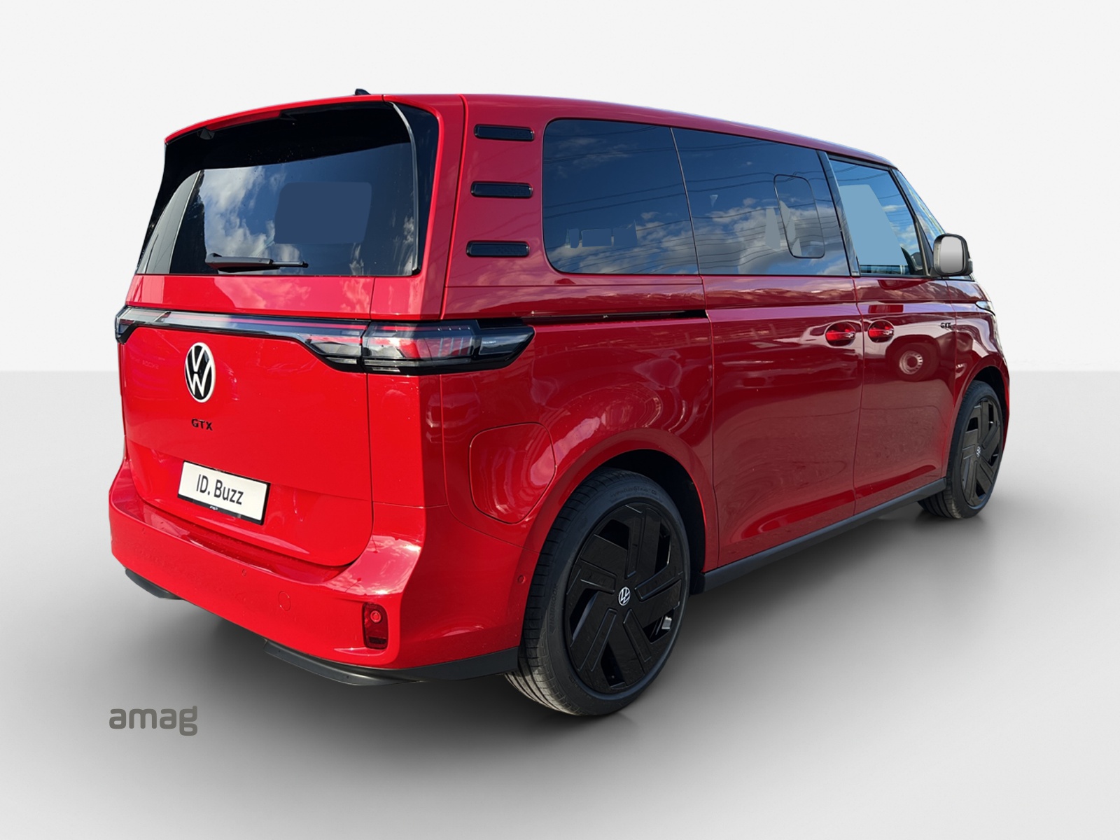 VW ID.Buzz NWB GTX 4 Motion-image-4