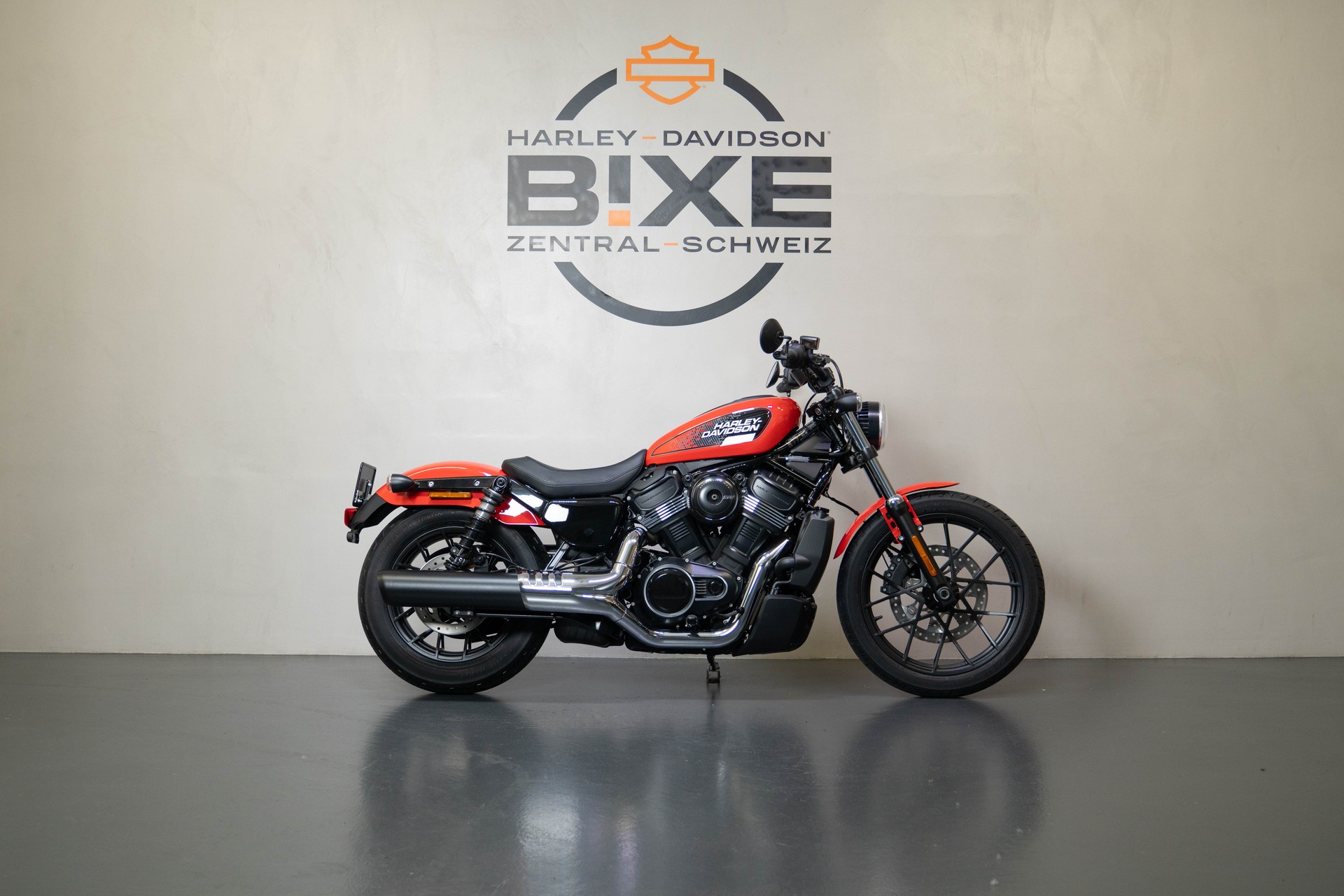 HARLEY-DAVIDSON RH 975 Nightster