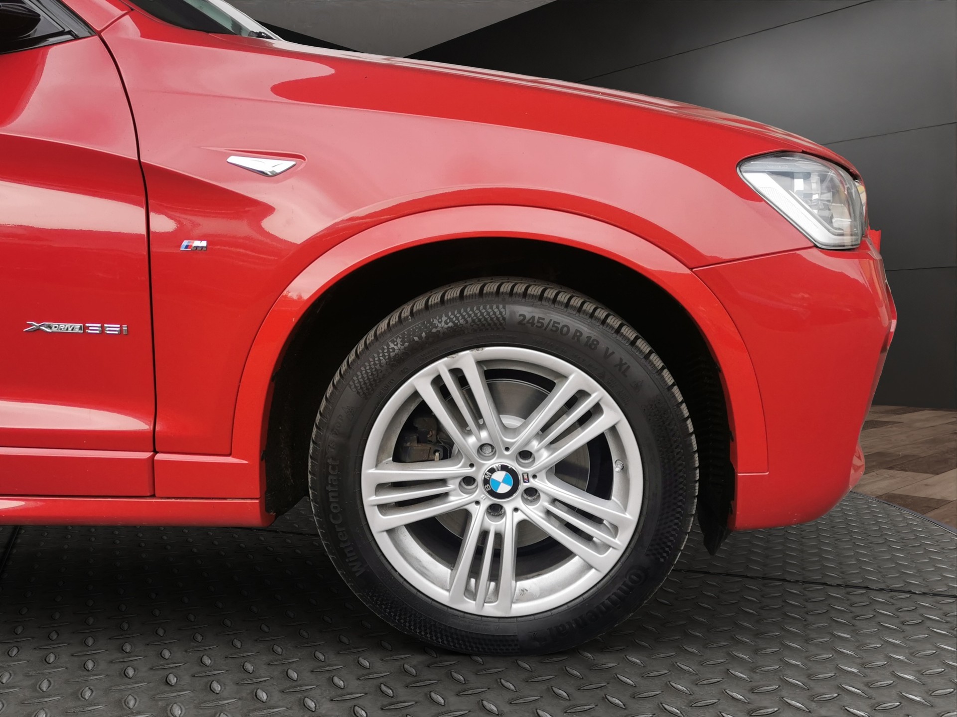 BMW X4 xDrive 35i Steptronic-image-3
