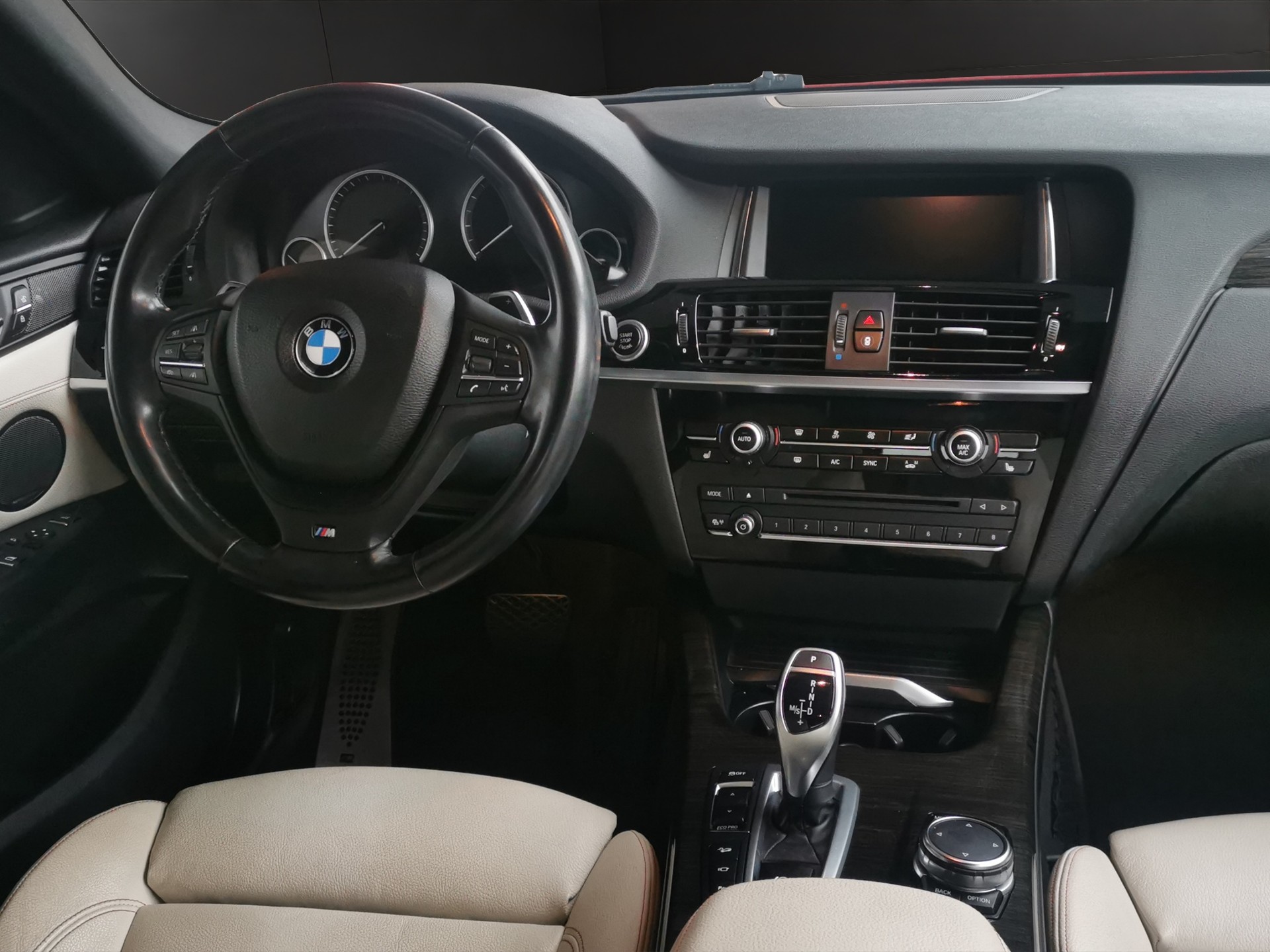 BMW X4 xDrive 35i Steptronic-image-18