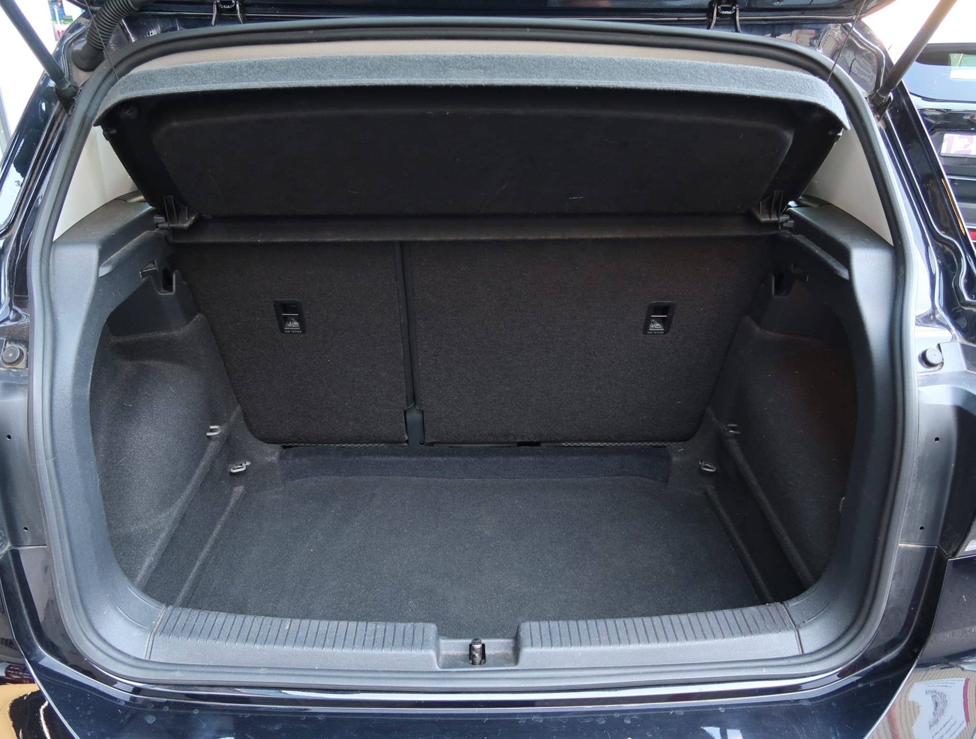 VW T-Cross 1.0 TSI Life-image-23