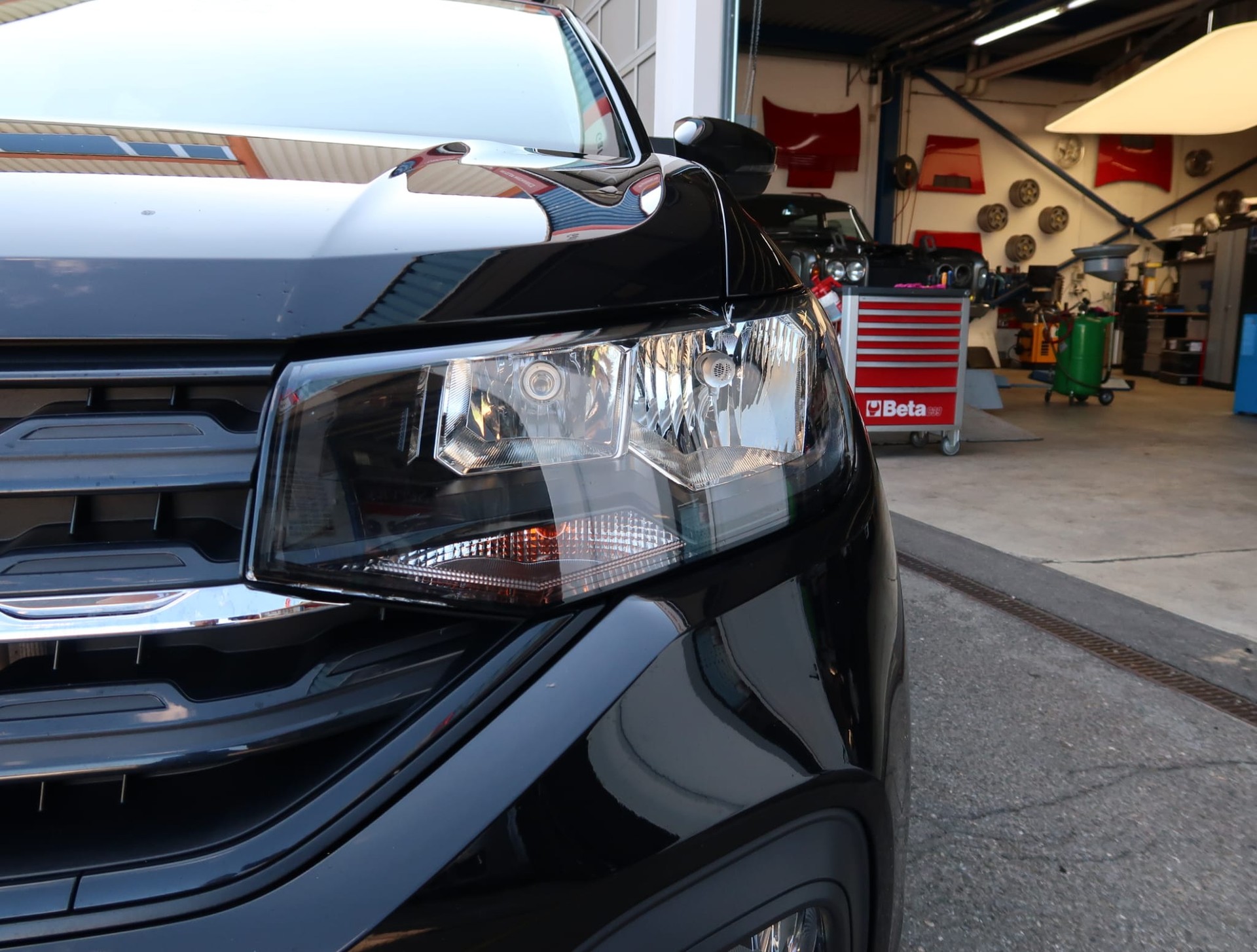 VW T-Cross 1.0 TSI Life-image-8