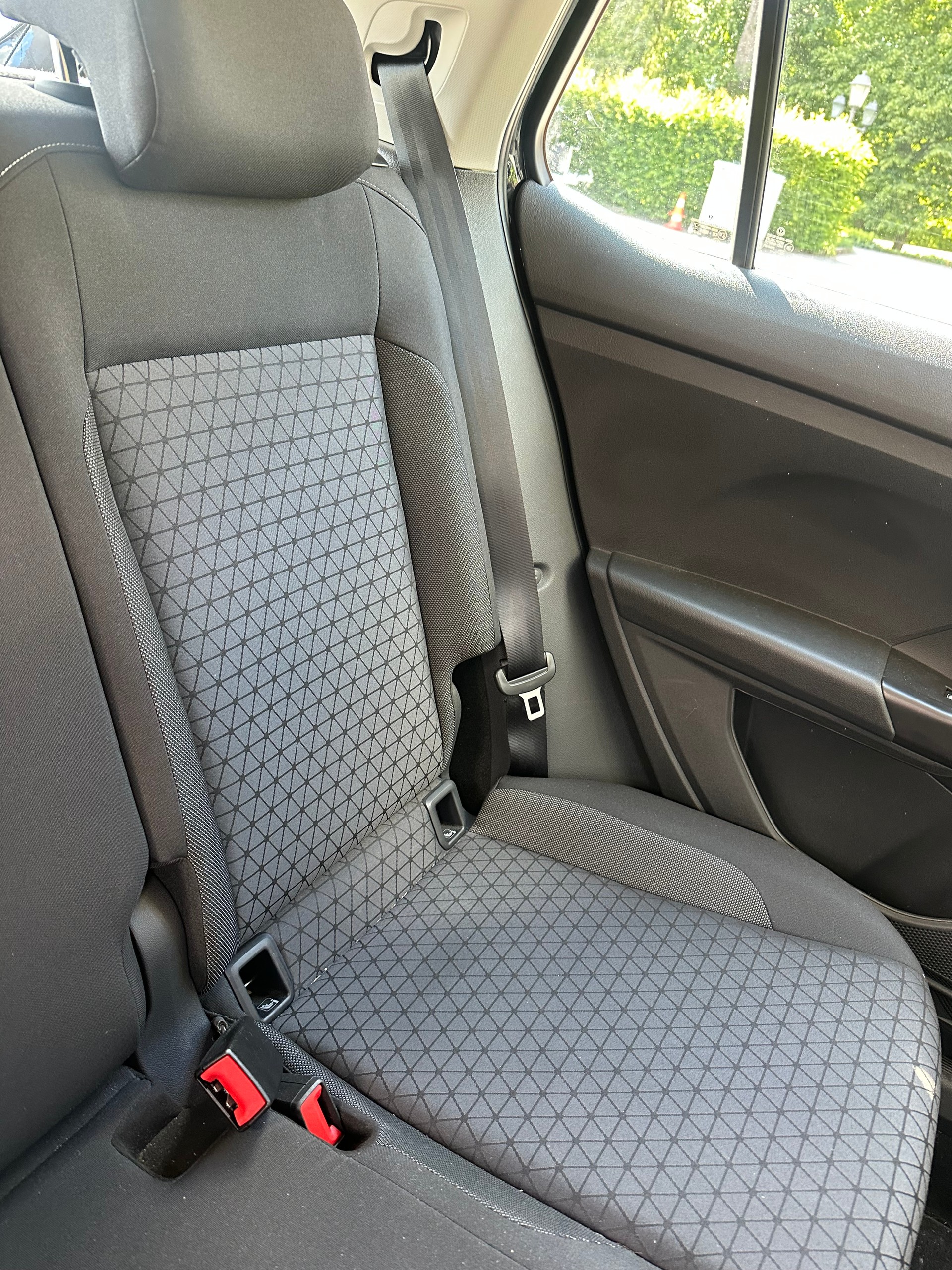 VW 1.0 TSI 110 Limited DSG-image-4