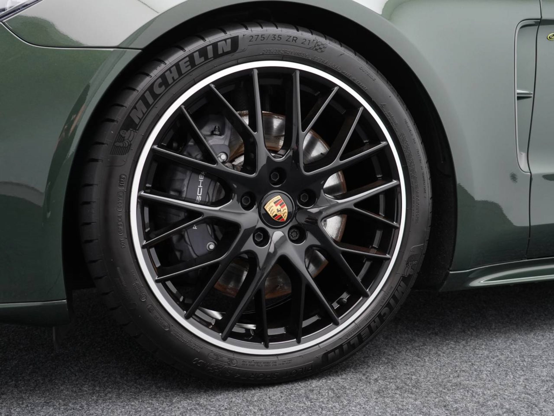 PORSCHE Panamera 4 E-Hybrid Platinum Edition-image-10