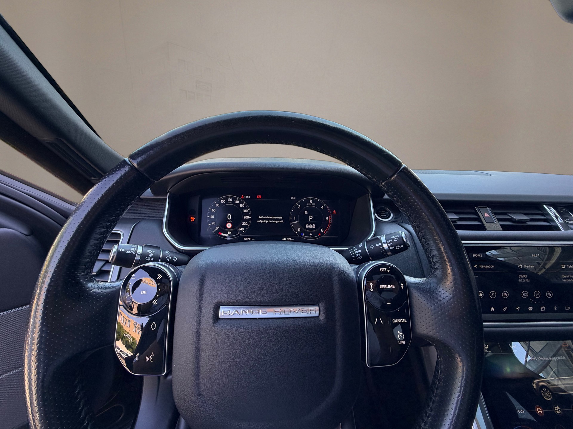 LAND ROVER Range Rover Sport 3.0 SDV6 SE Automatic-image-14