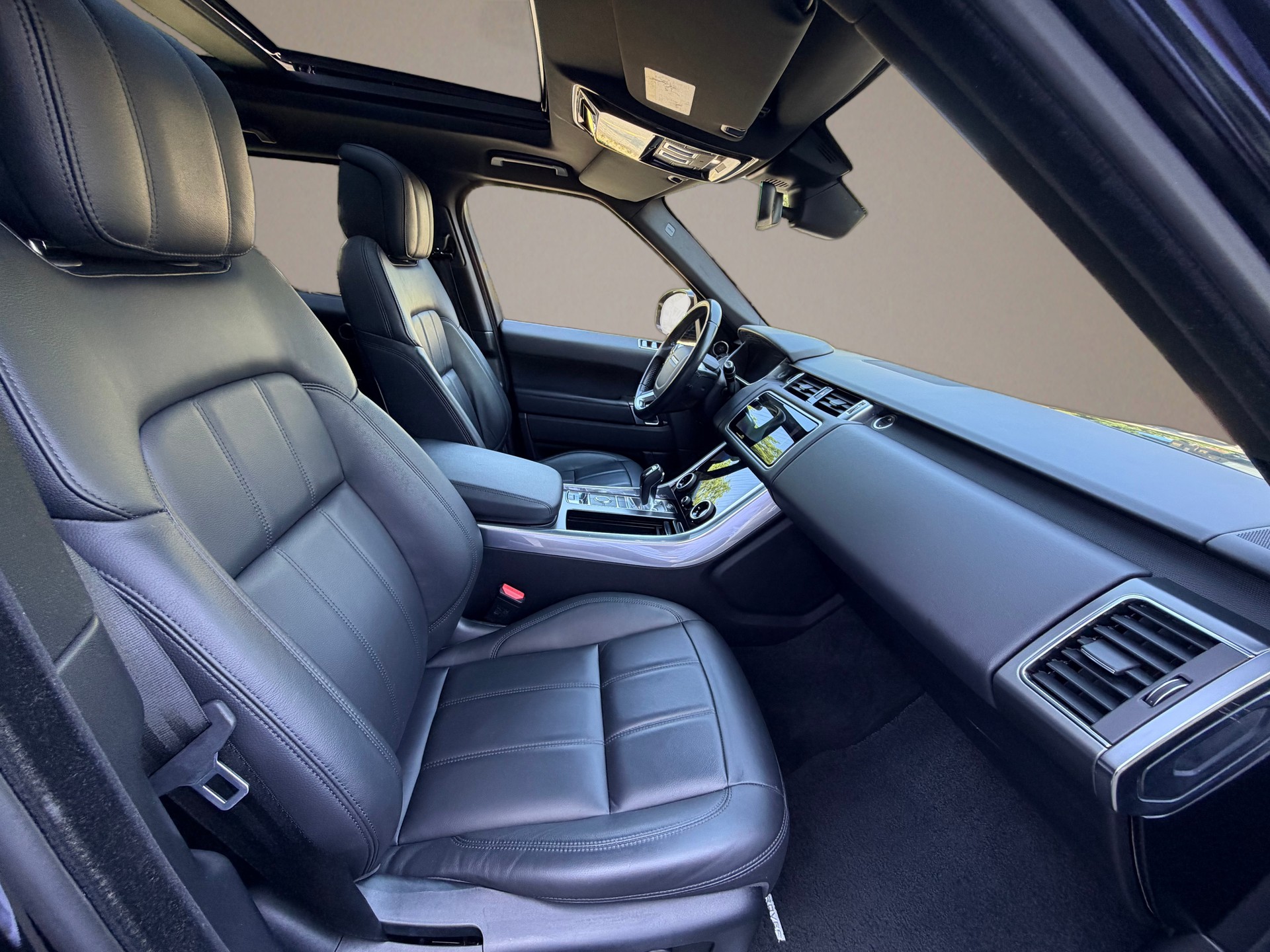 LAND ROVER Range Rover Sport 3.0 SDV6 SE Automatic-image-8