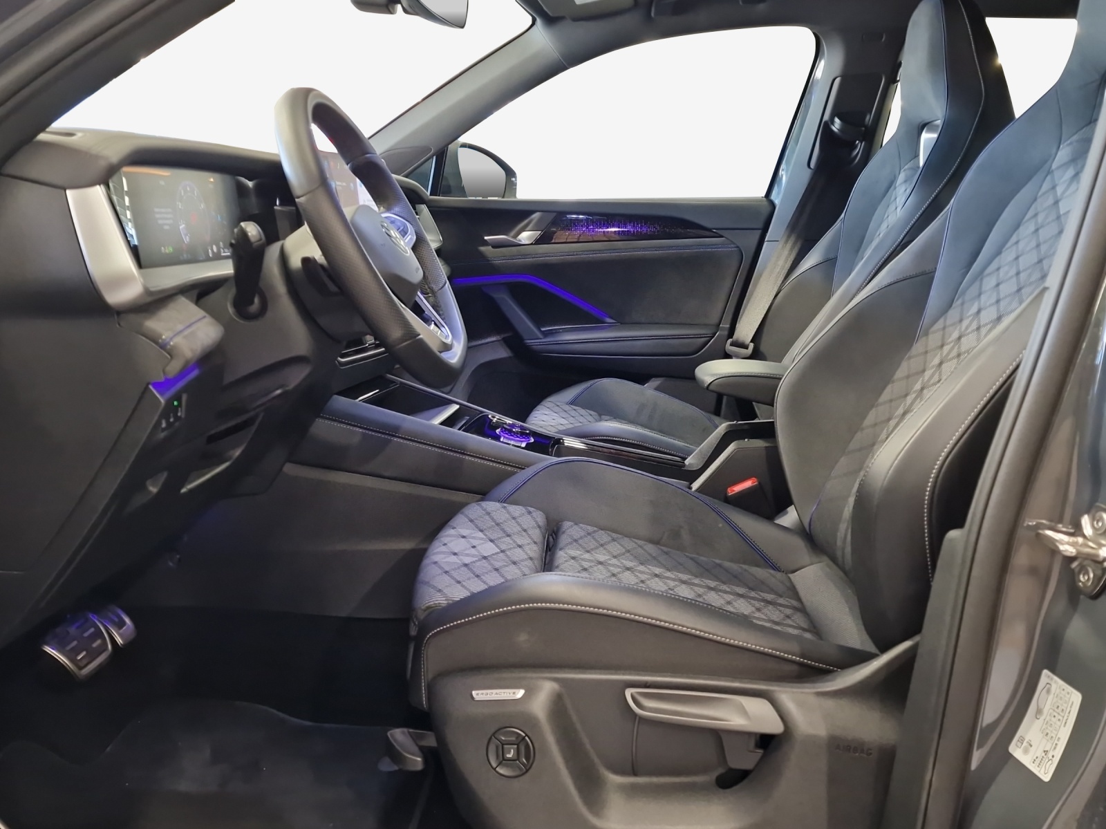 VW Tayron 2.0 TSI R-Line DSG 4Motion-image-14