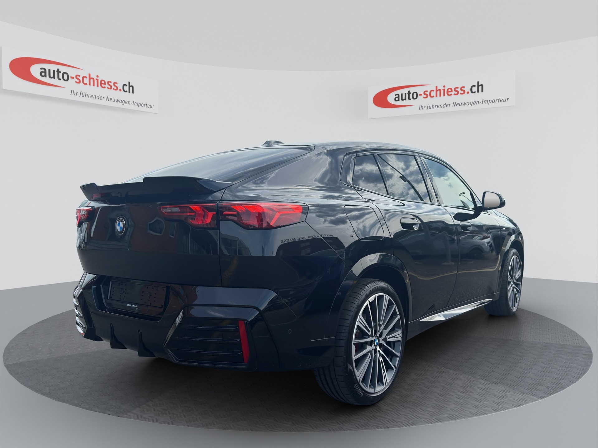BMW X2 sDrive 20i 48V M Sport Pro Shadow-Line-image-4