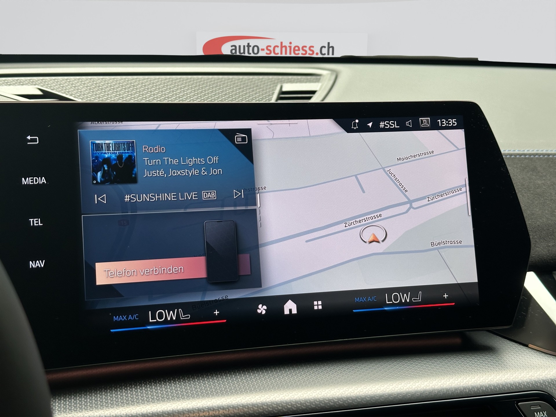 BMW X2 sDrive 20i 48V M Sport Pro Shadow-Line-image-12