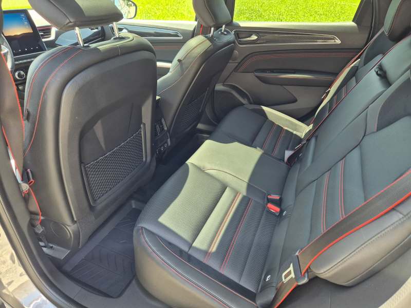 RENAULT Arkana R.S. LINE TCe 160 EDC-image-13