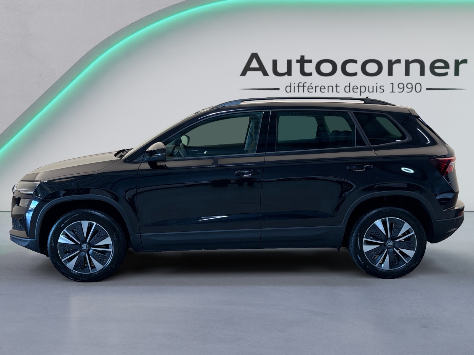 SKODA Karoq 1.5 TSI Dynamic DSG-image-6