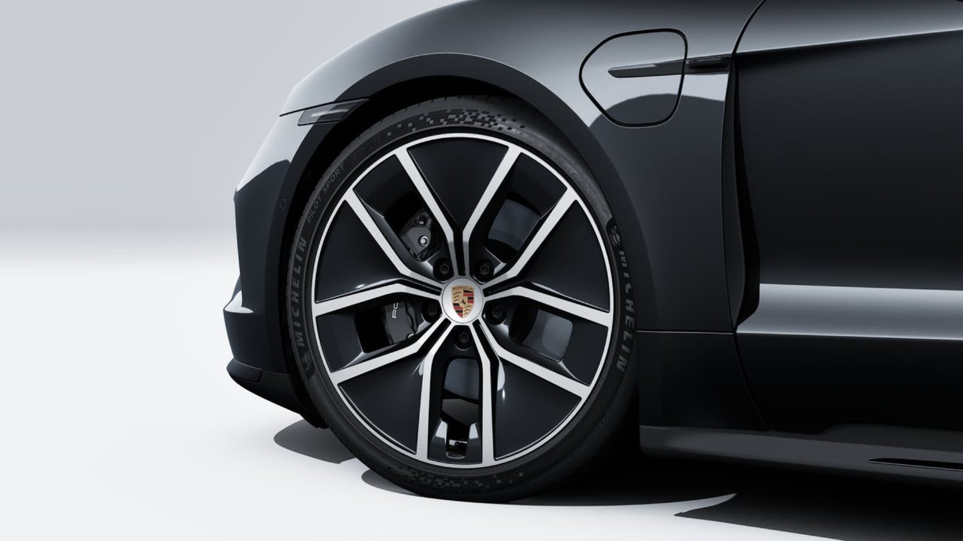 PORSCHE Taycan Sport Turismo Black Edition-image-9