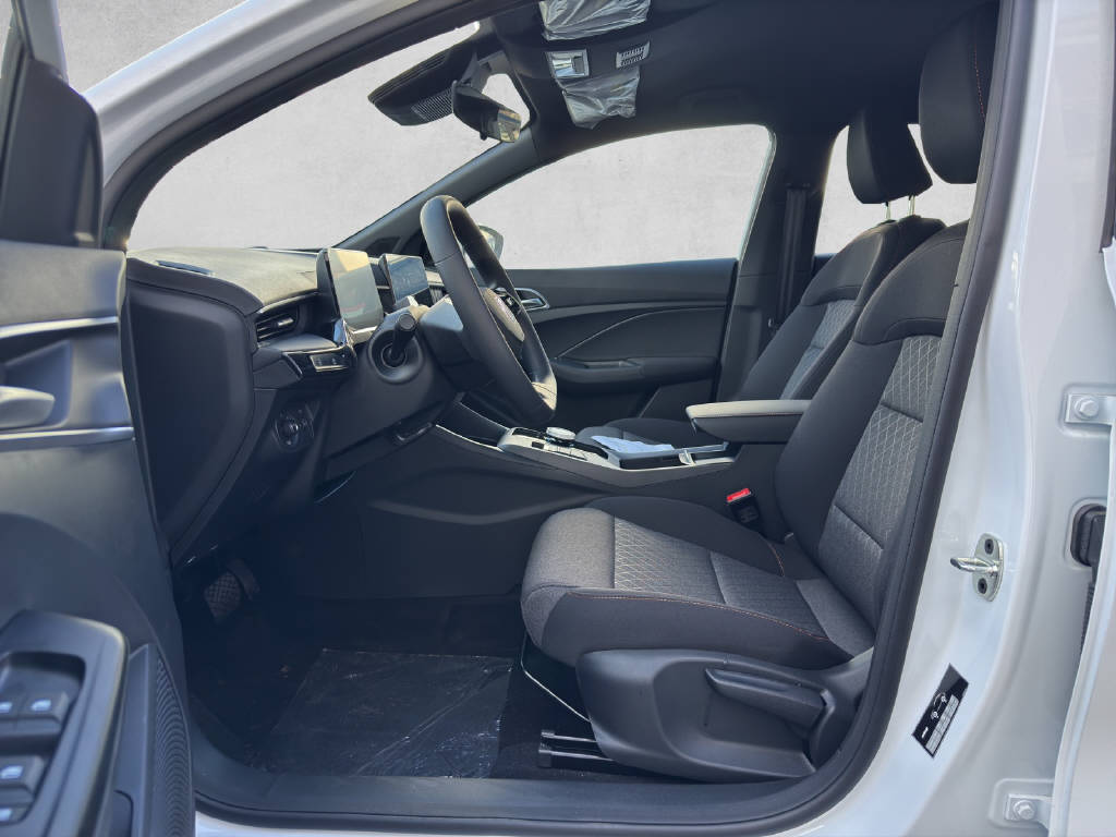 MG 3 1.5 Hybrid Luxury-image-7