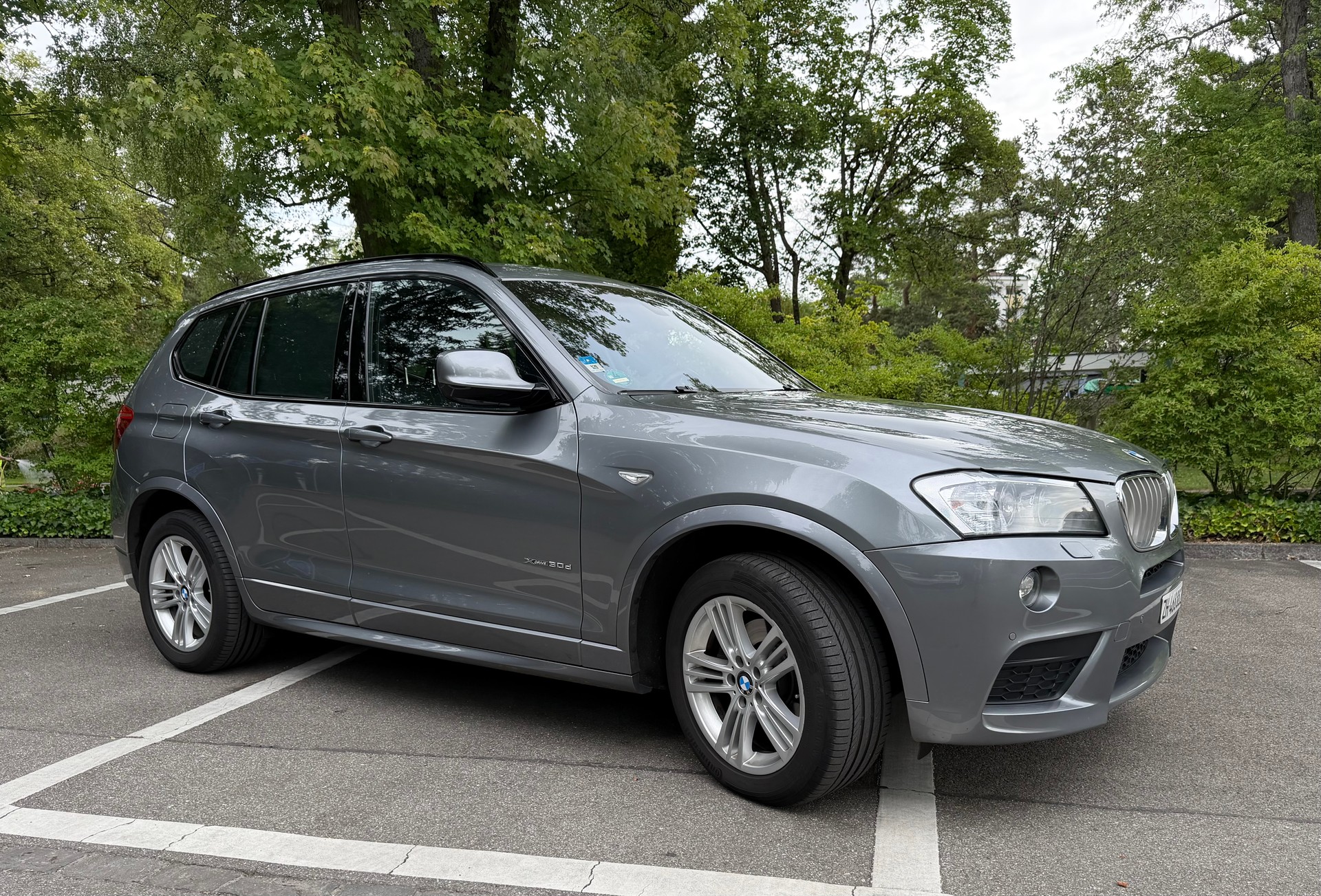 BMW 30d xDrive-image-0