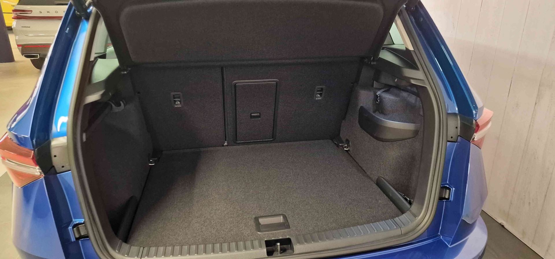 SKODA Karoq 1.5 TSI Dynamic DSG-image-18