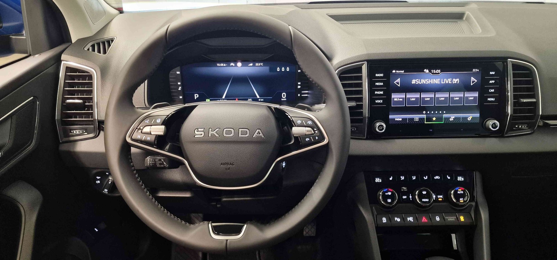 SKODA Karoq 1.5 TSI Dynamic DSG-image-4