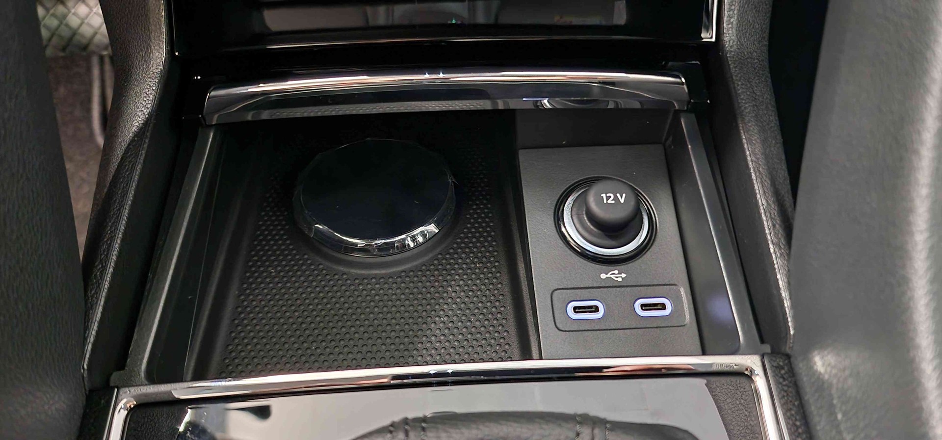 SKODA Karoq 1.5 TSI Dynamic DSG-image-11